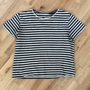 Everlane tee shirt